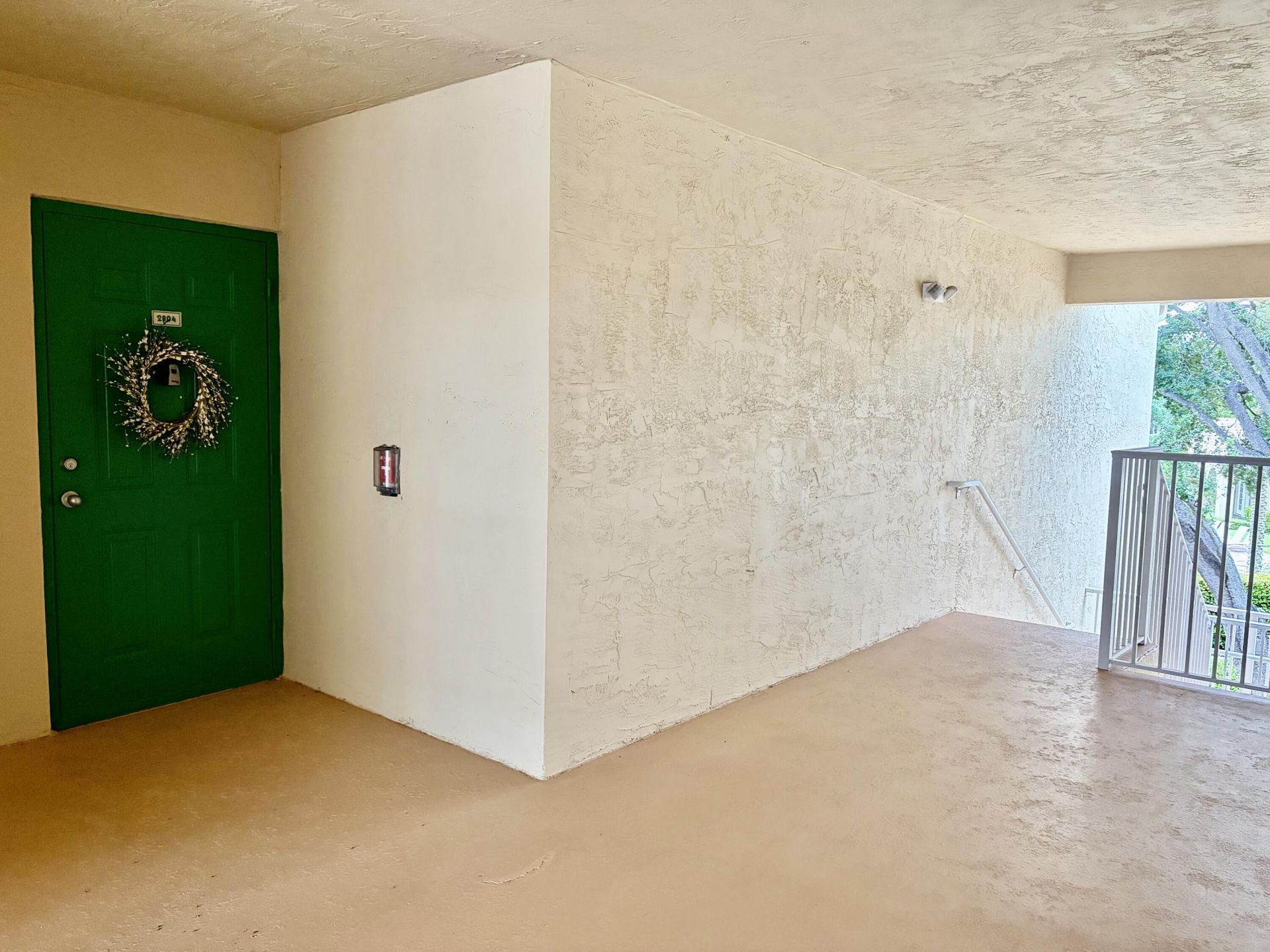 242 Village Boulevard, Unit 2304, Tequesta, FL 33469 Photo