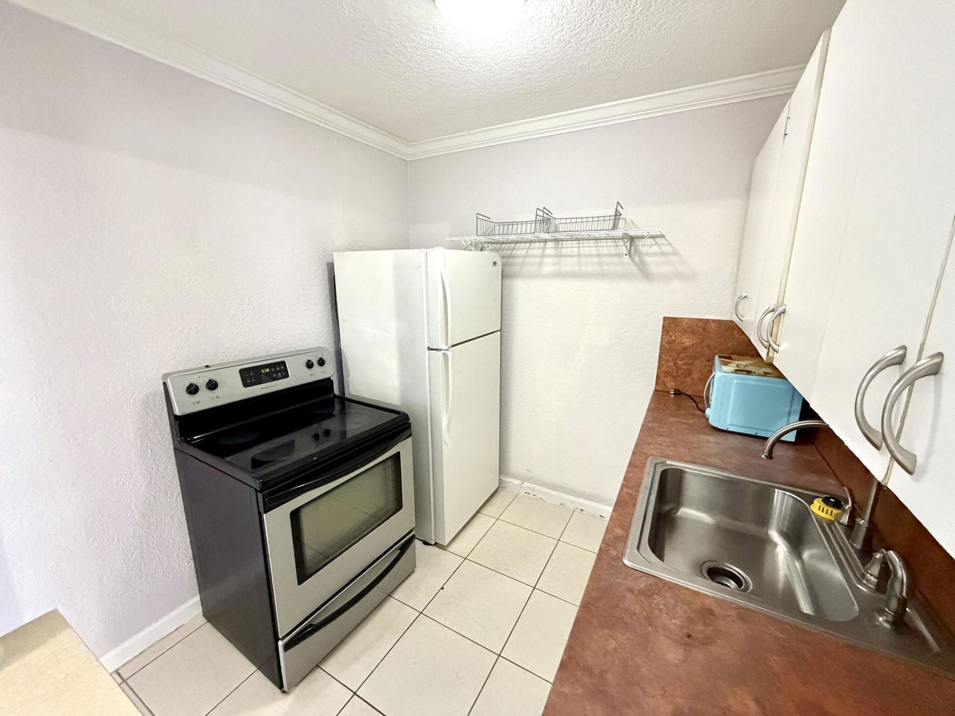 711 NE 14 Street, Unit Studio, Fort Lauderdale, FL 33304 Photo