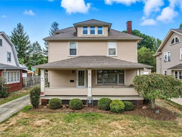 210 Fairmount Avenue NE, Warren, OH 44483