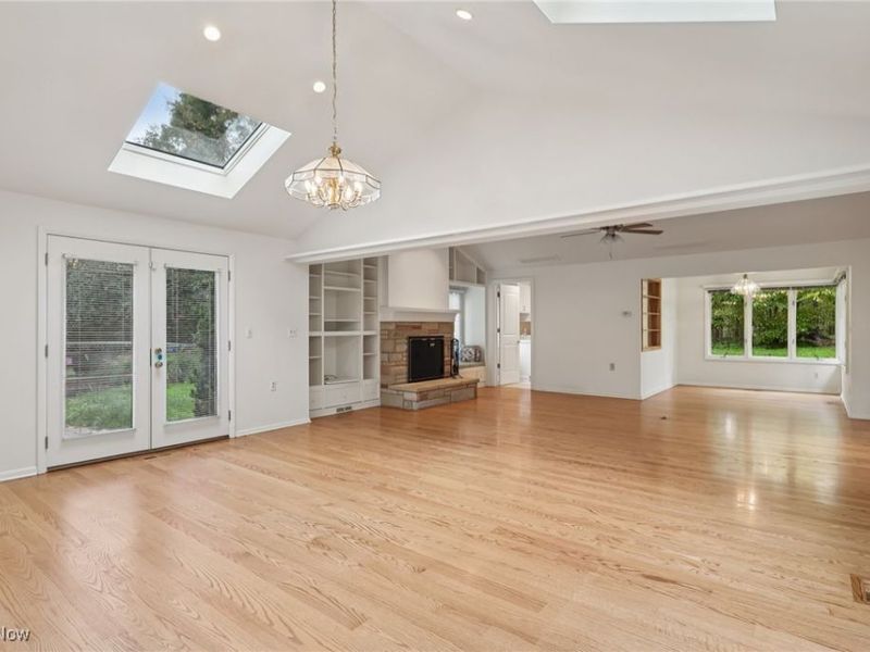 33300 S Woodland Road, Pepper Pike, OH 44124 Photo 16