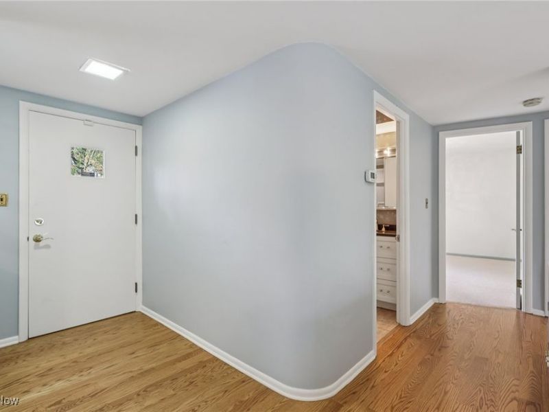 33300 S Woodland Road, Pepper Pike, OH 44124 Photo 7