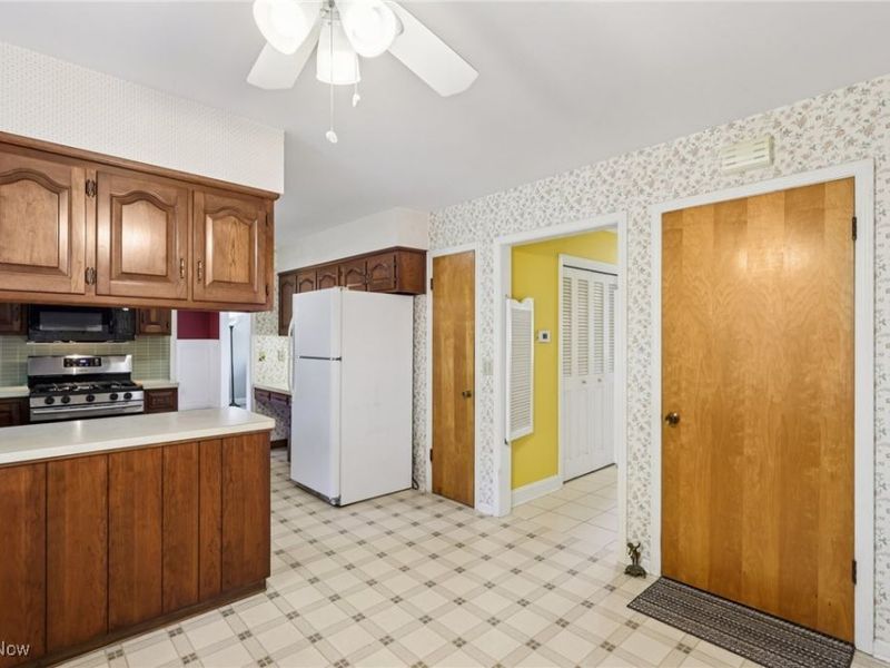 252 Yoder Boulevard, Avon Lake, OH 44012 Photo 21