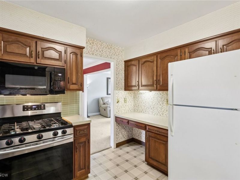 252 Yoder Boulevard, Avon Lake, OH 44012 Photo 22