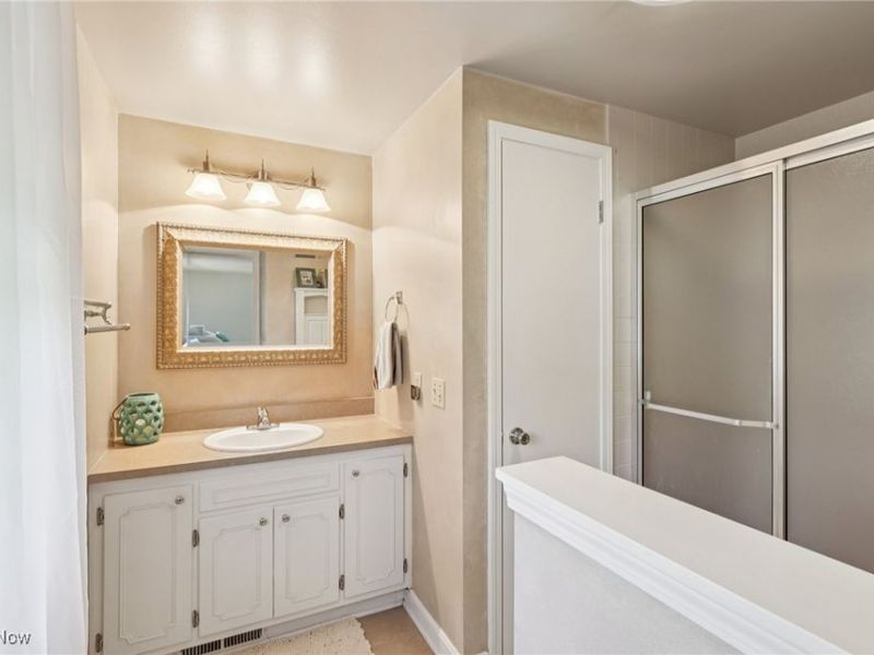 252 Yoder Boulevard, Avon Lake, OH 44012 Photo 38