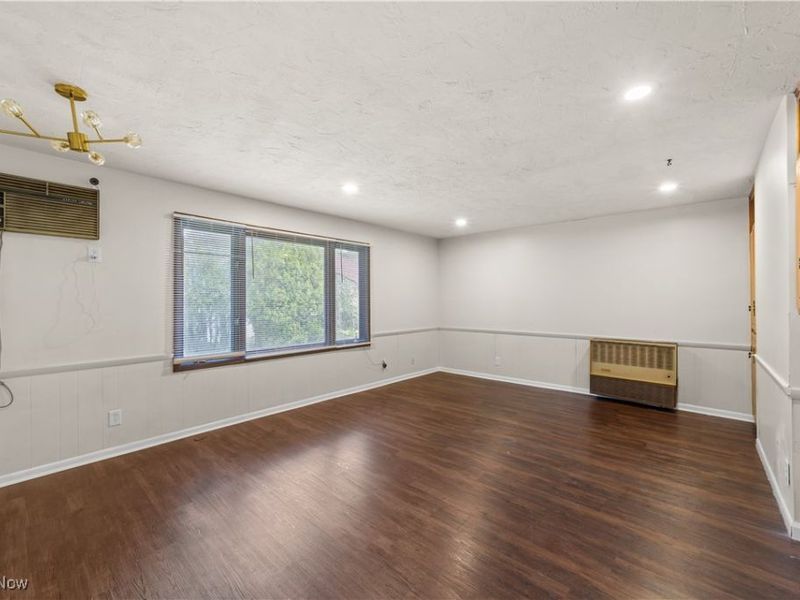 3525 Raymont Road, Cleveland, OH 44118 Photo 13