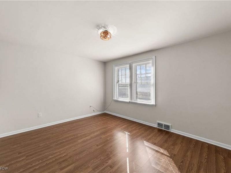 3525 Raymont Road, Cleveland, OH 44118 Photo 22