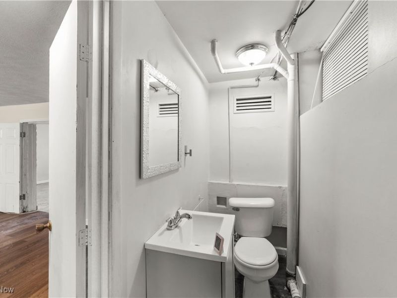 3525 Raymont Road, Cleveland, OH 44118 Photo 28