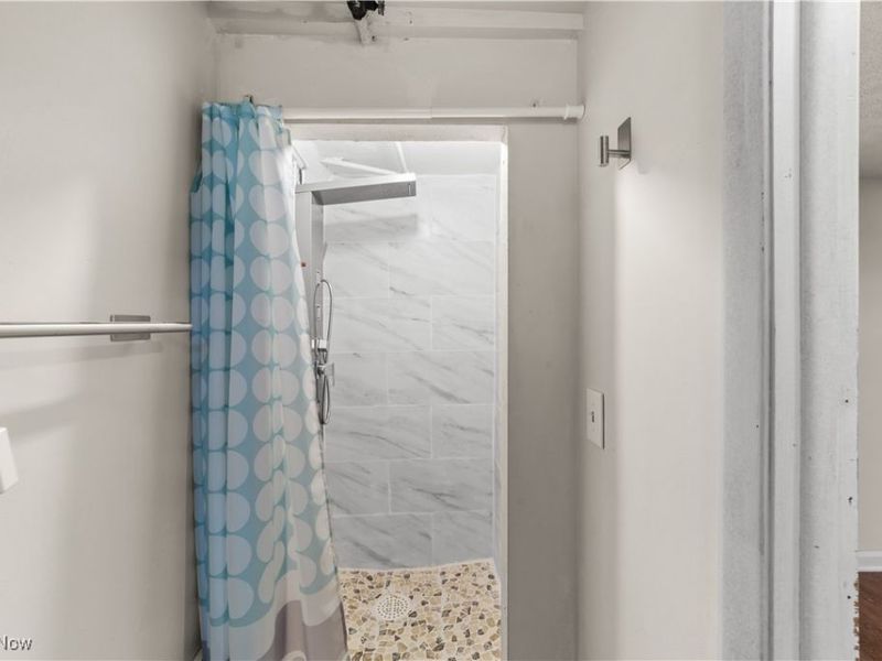 3525 Raymont Road, Cleveland, OH 44118 Photo 29