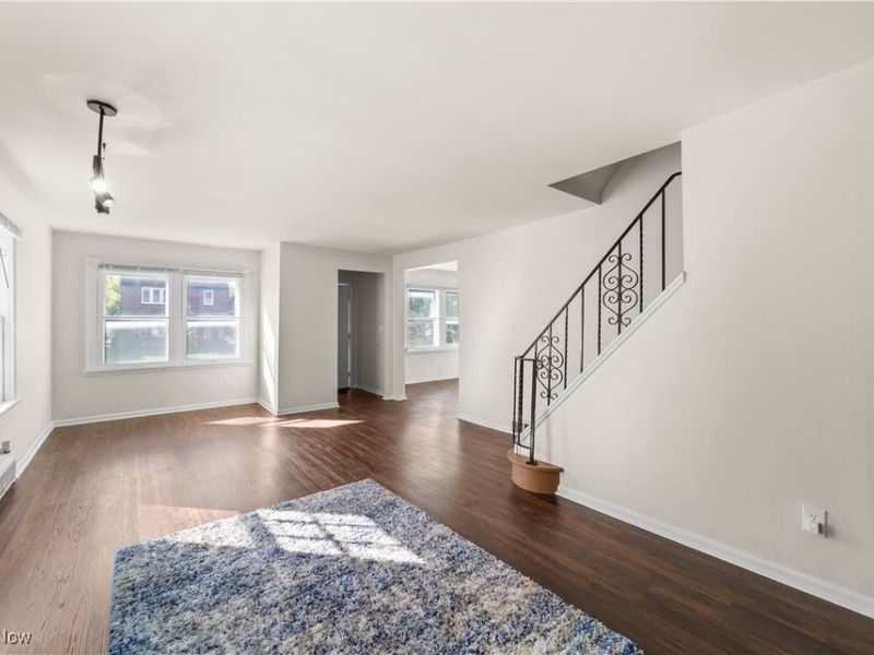 3525 Raymont Road, Cleveland, OH 44118 Photo 4