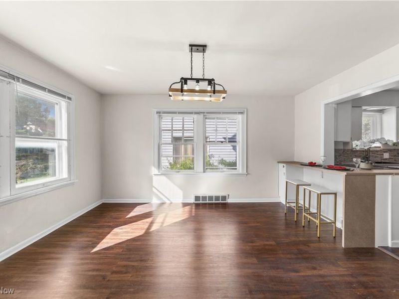 3525 Raymont Road, Cleveland, OH 44118 Photo 6