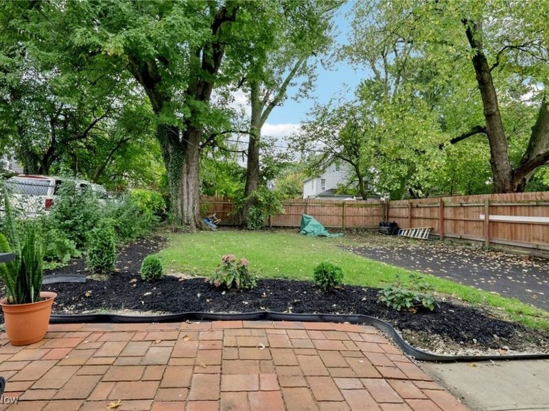 9502 Raymond Avenue, Cleveland, OH 44104 Photo 34