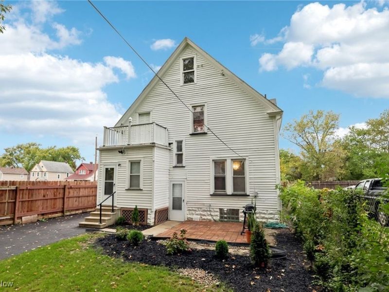 9502 Raymond Avenue, Cleveland, OH 44104 Photo 36