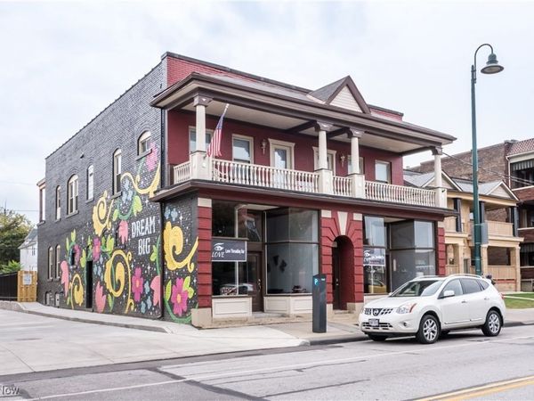 6803 Detroit Avenue, Unit 3, Cleveland, OH 44102