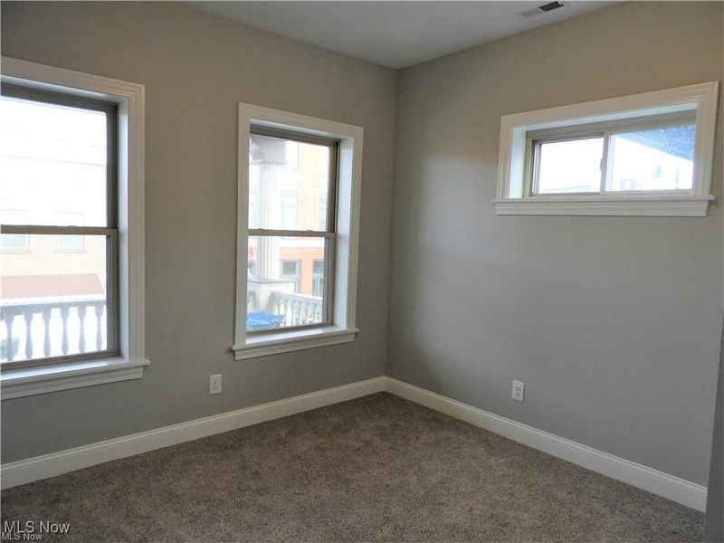 6803 Detroit Avenue, Unit 3, Cleveland, OH 44102 Photo 8