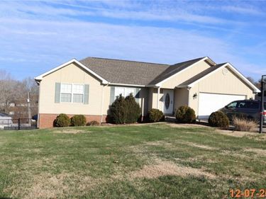565 Prather Drive, Nancy, KY 42544