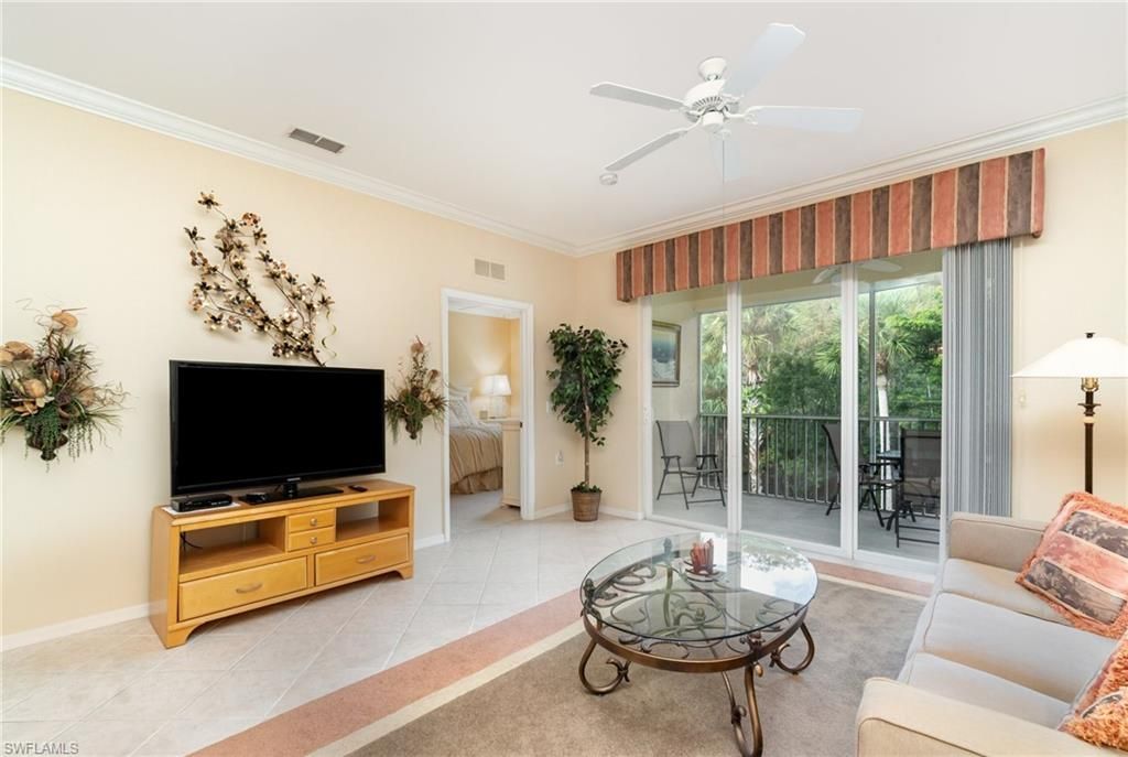 19470 Cromwell Ct, Unit 204, Fort Myers, FL 33912 Photo