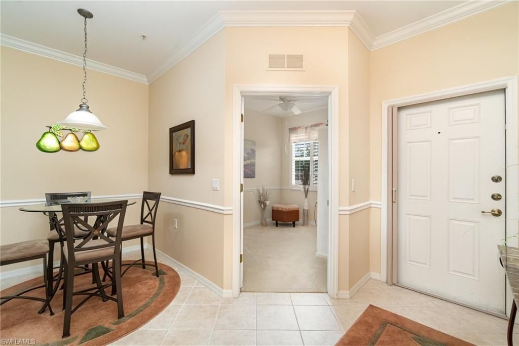 19470 Cromwell Ct, Unit 204, Fort Myers, FL 33912 Photo