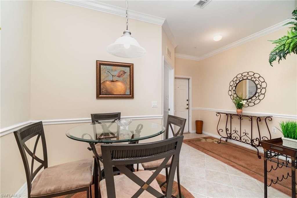 19470 Cromwell Ct, Unit 204, Fort Myers, FL 33912 Photo