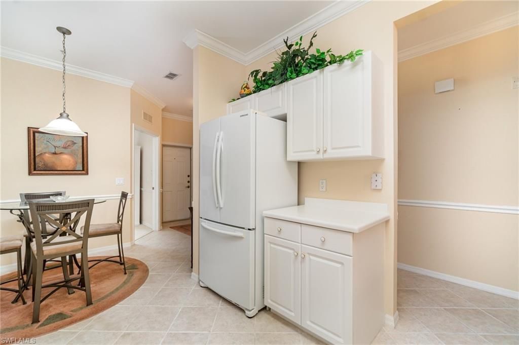 19470 Cromwell Ct, Unit 204, Fort Myers, FL 33912 Photo