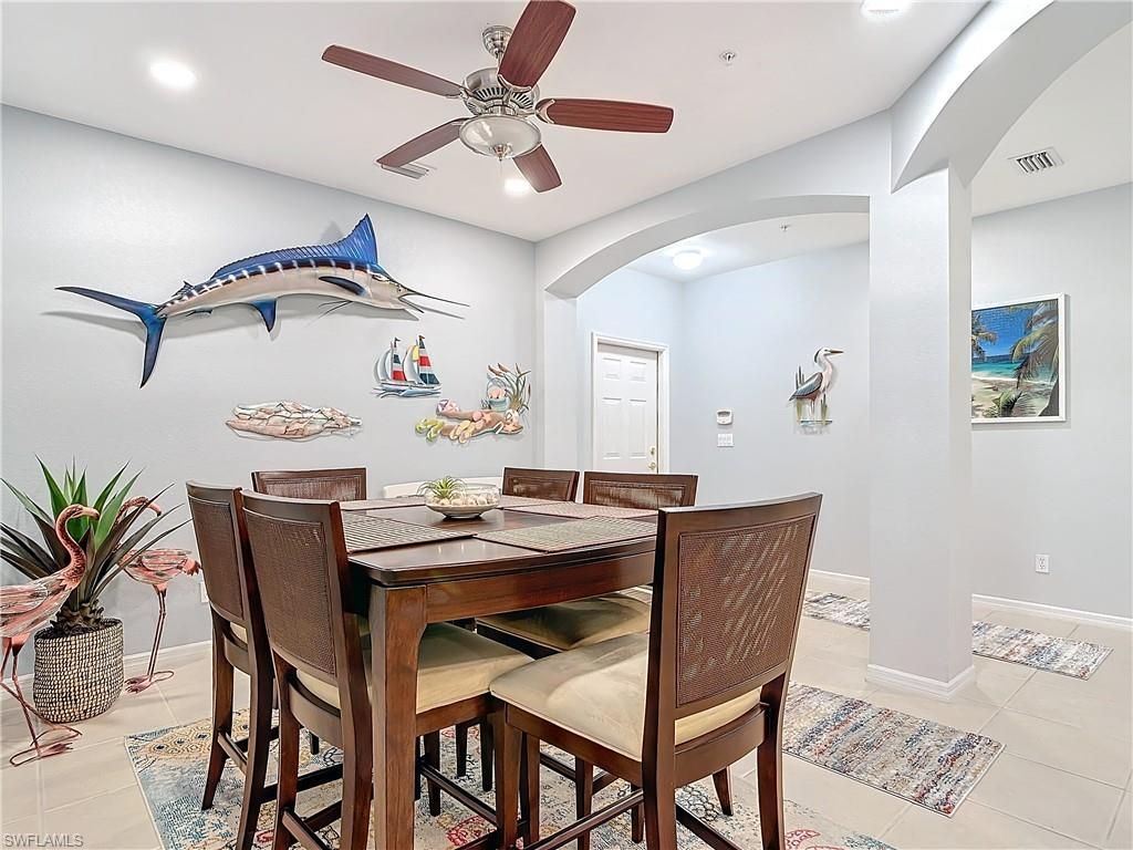 9631 Spanish Moss Way, Unit 3911, Bonita Springs, FL 34135 Photo