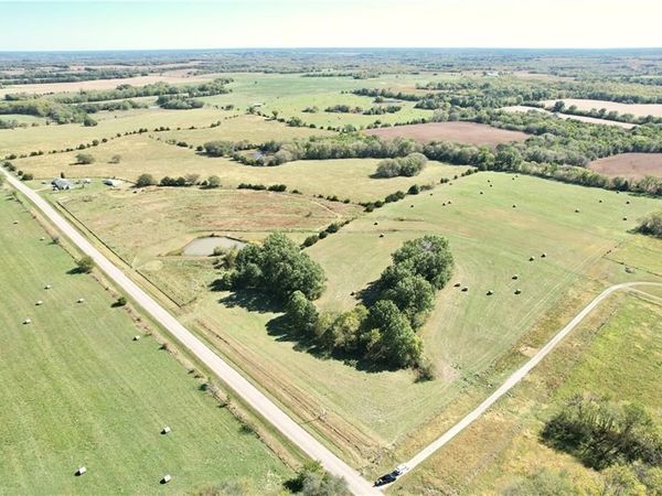 F Highway, Cowgill, MO 64637