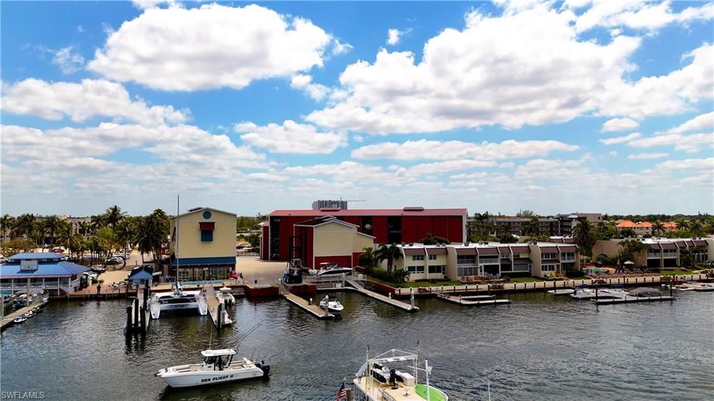 750 River Point A1-15 Dr, Naples, FL 34102 Photo