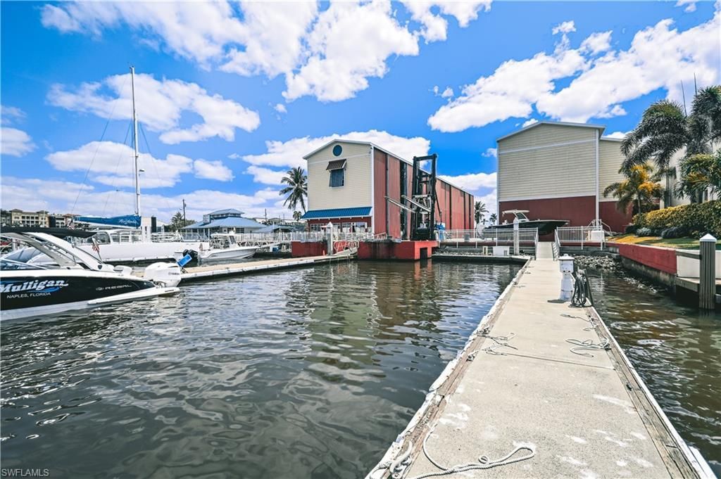 750 River Point A1-15 Dr, Naples, FL 34102 Photo