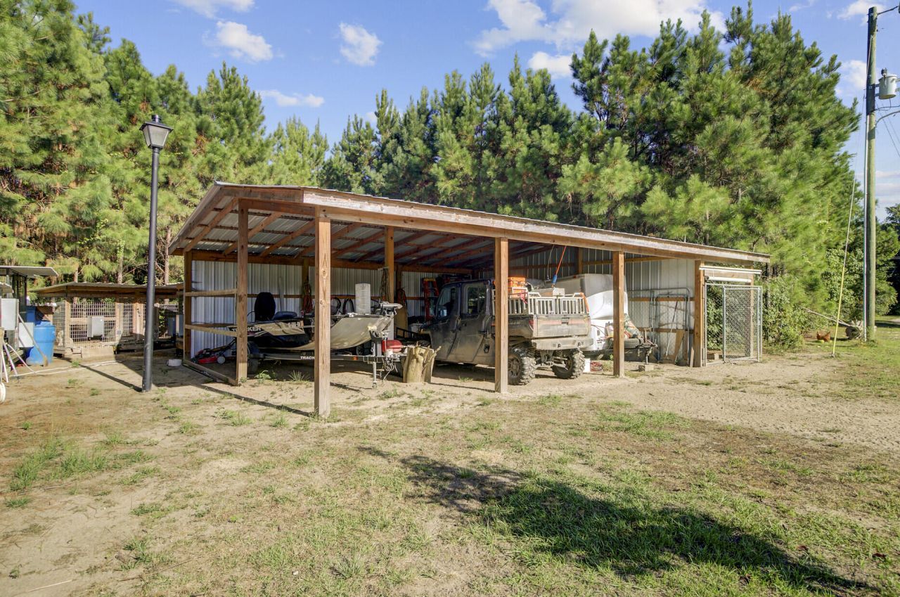 442 Rhode Drive Photo 24