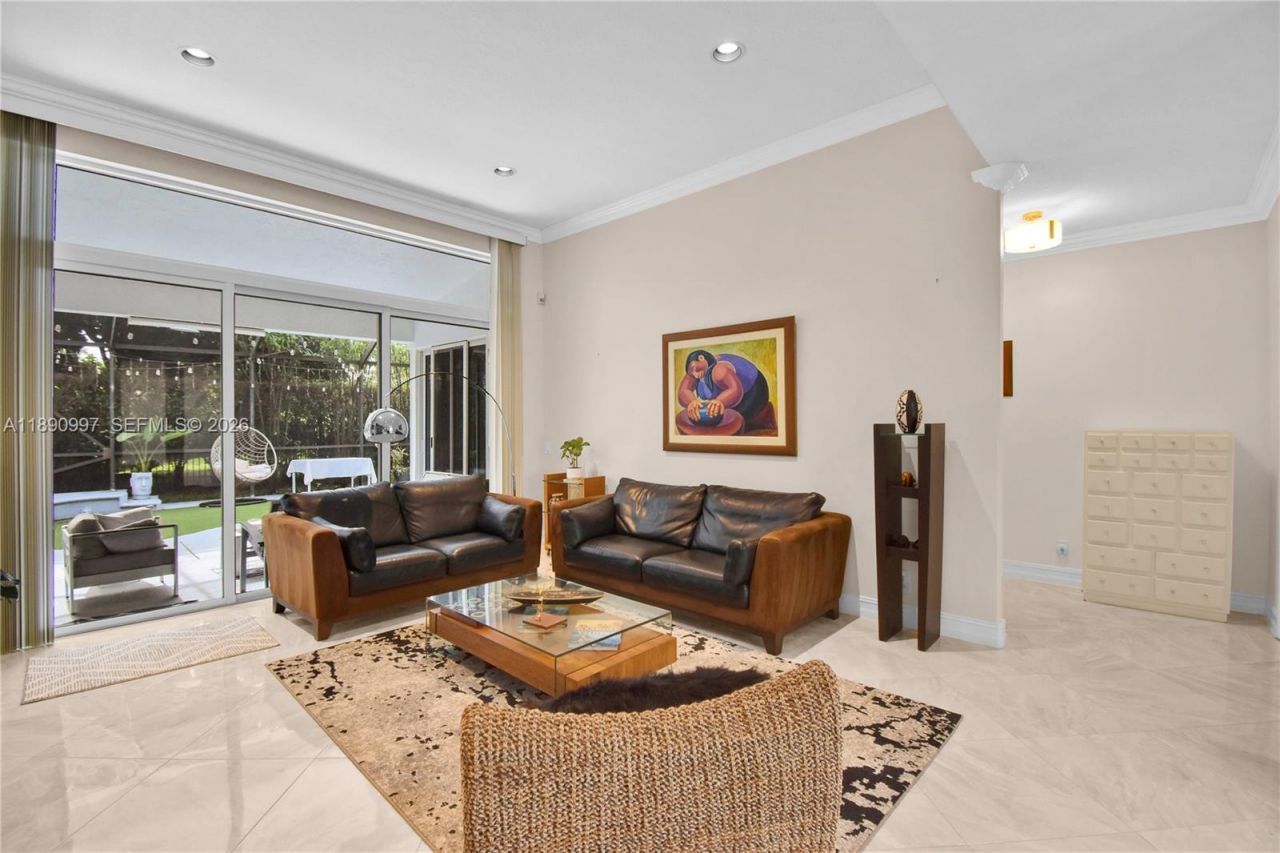 523 Stonemont Dr, Weston, FL 33326 Photo