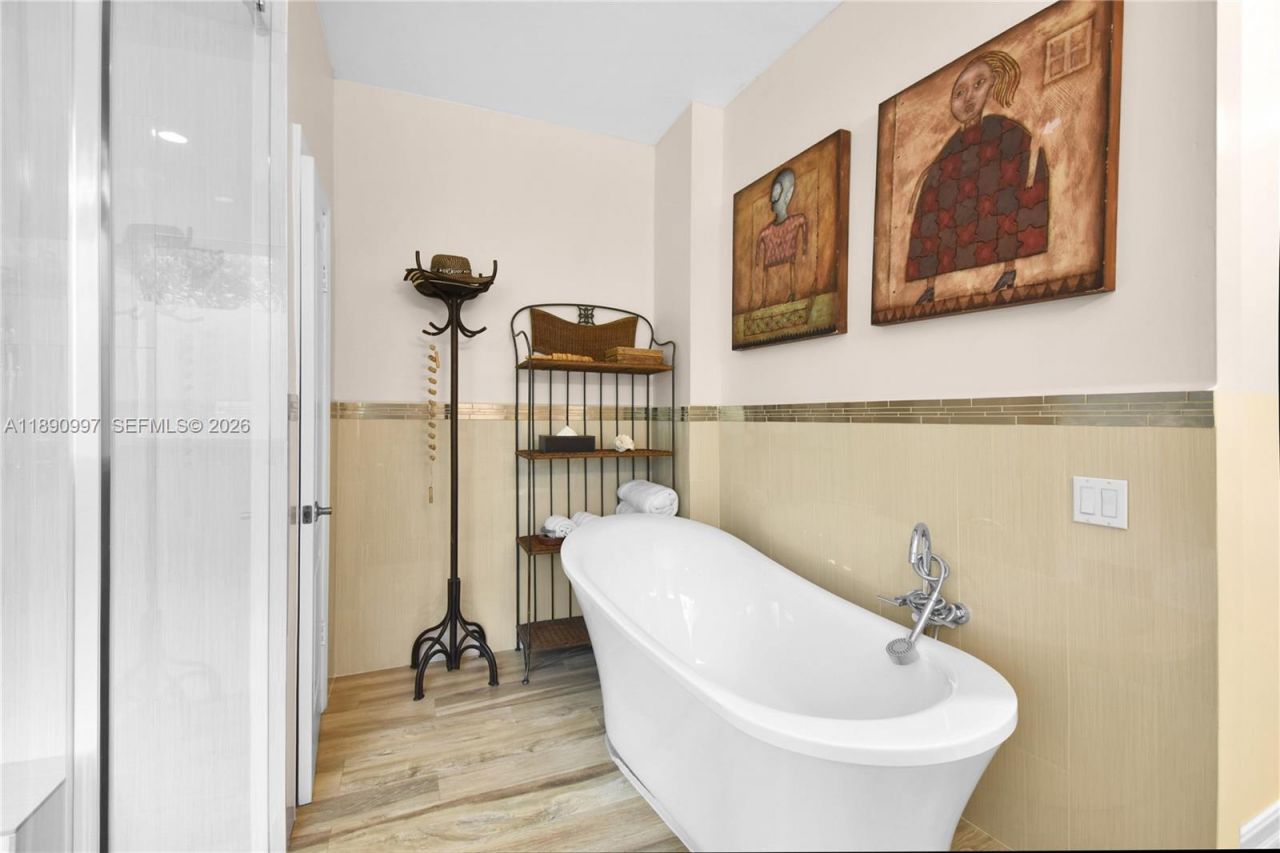 523 Stonemont Dr, Weston, FL 33326 Photo