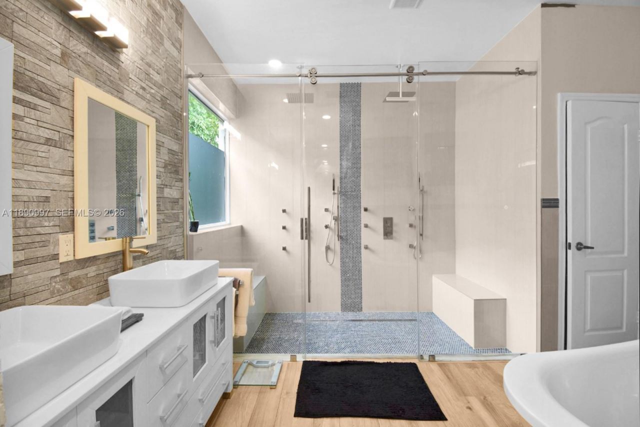 523 Stonemont Dr, Weston, FL 33326 Photo