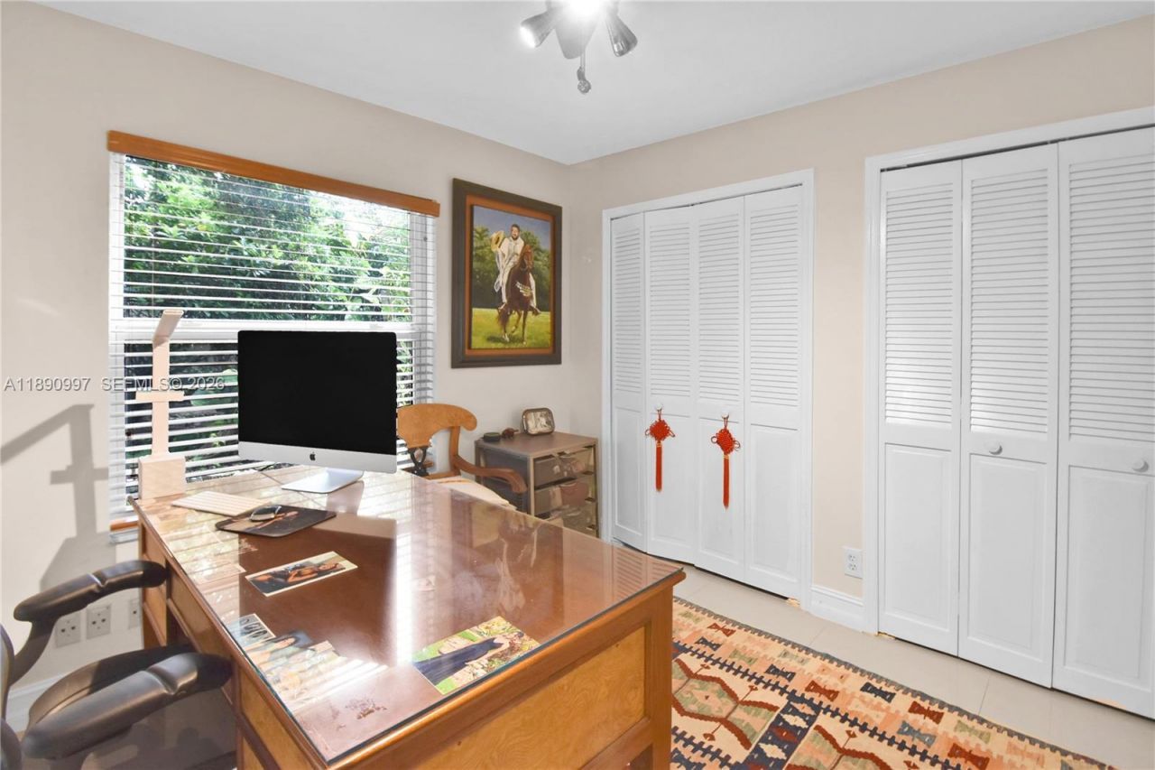 523 Stonemont Dr, Weston, FL 33326 Photo