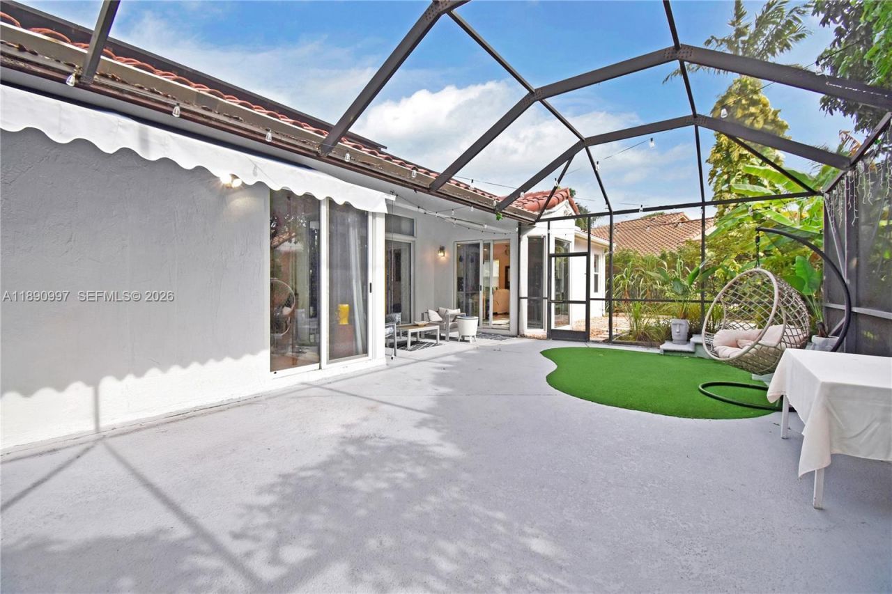 523 Stonemont Dr, Weston, FL 33326 Photo