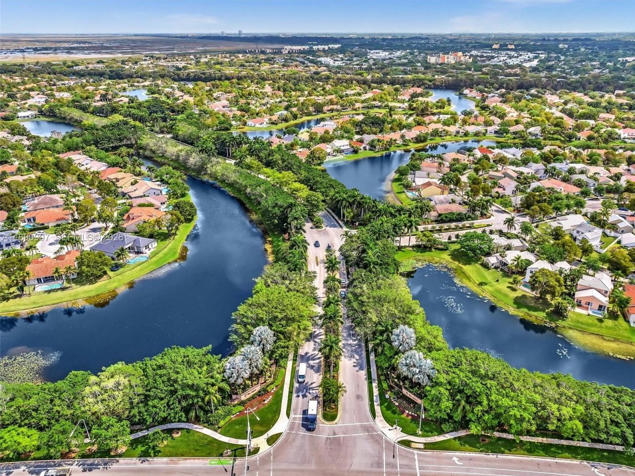 523 Stonemont Dr, Weston, FL 33326 Photo