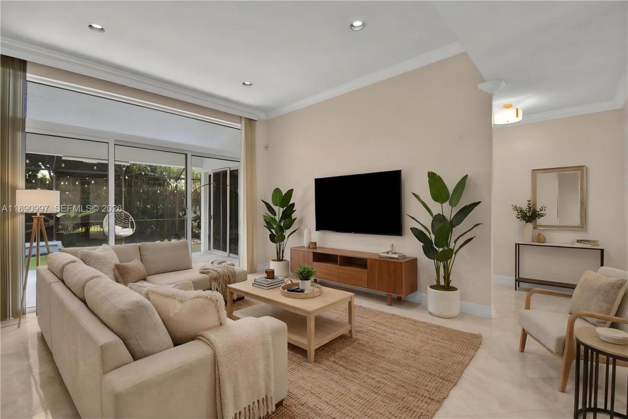 523 Stonemont Dr, Weston, FL 33326 Photo