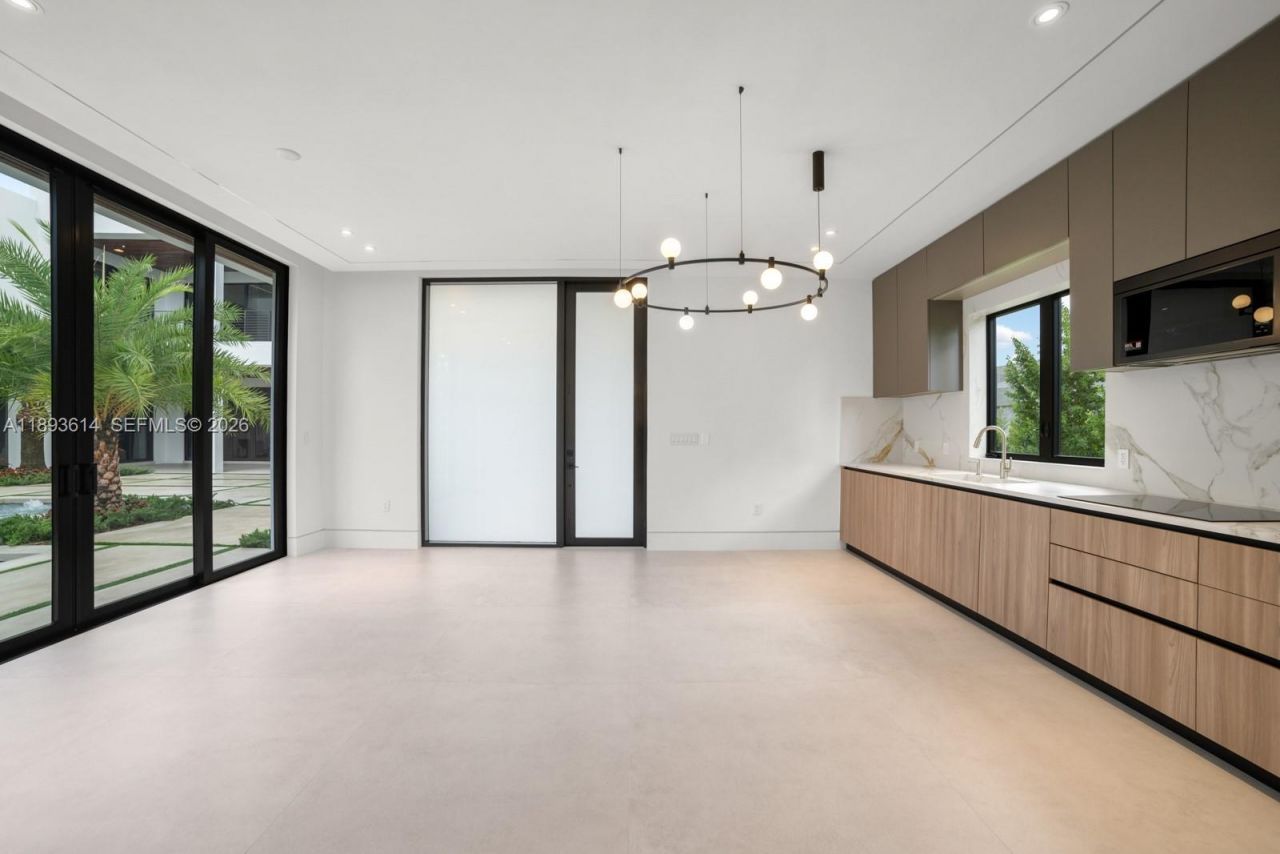 9900 SW 125th Ave, Miami, FL 33186 Photo