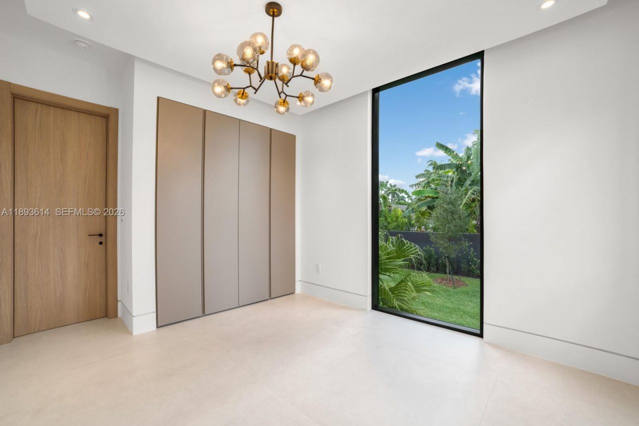 9900 SW 125th Ave, Miami, FL 33186 Photo