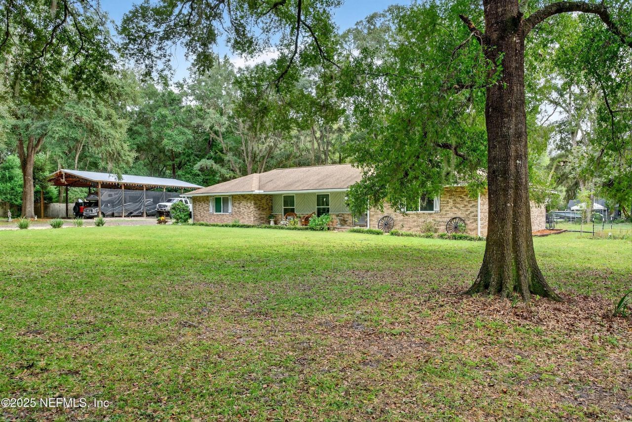 6049 TAYLOR Road Middleburg, FL 32068