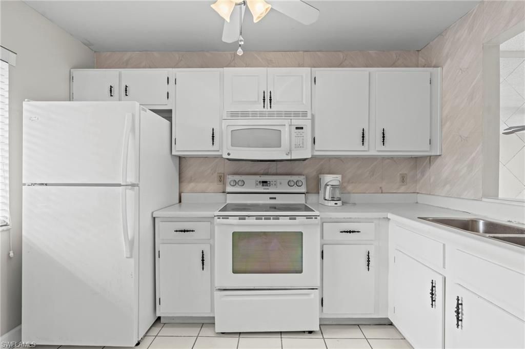 6184 Michelle Way, Unit 243, Fort Myers, FL 33919 Photo
