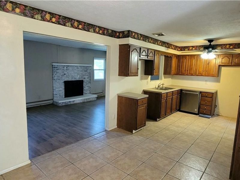 1951 E 39th Street, Lorain, OH 44055 Photo 24