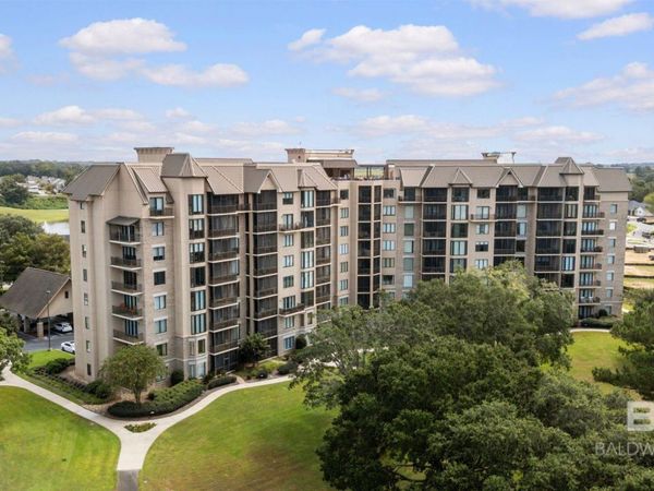 18269 Colony Drive, Unit 106, Fairhope, AL 36532