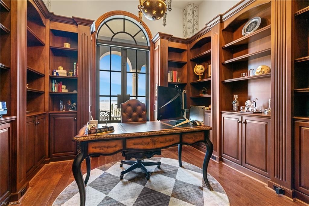 3914 W Riverside Dr, Fort Myers, FL 33901 Photo