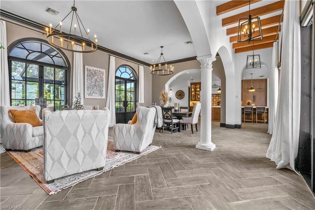 3914 W Riverside Dr, Fort Myers, FL 33901 Photo