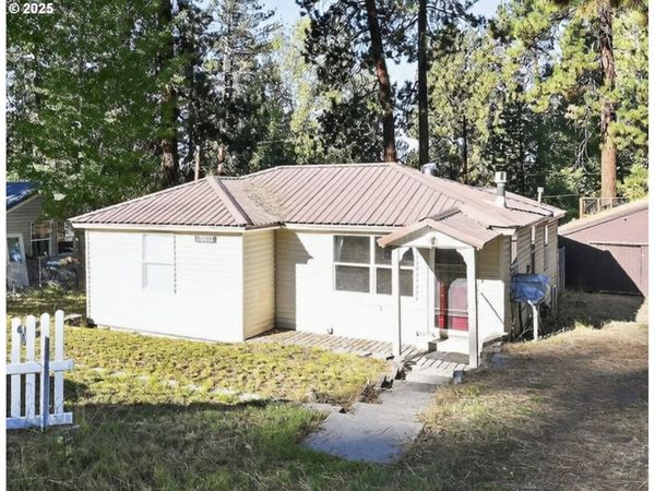 138632 RHODODENDRON ST, Gilchrist, OR 97737