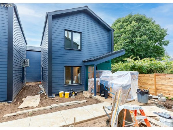 9939 SE Cottage LN, Unit 4, Milwaukie, OR 97222