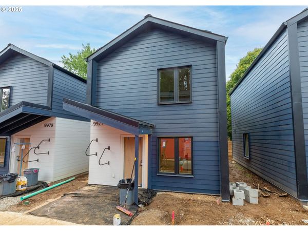 9971 SE Cottage LN, Unit 7, Milwaukie, OR 97222