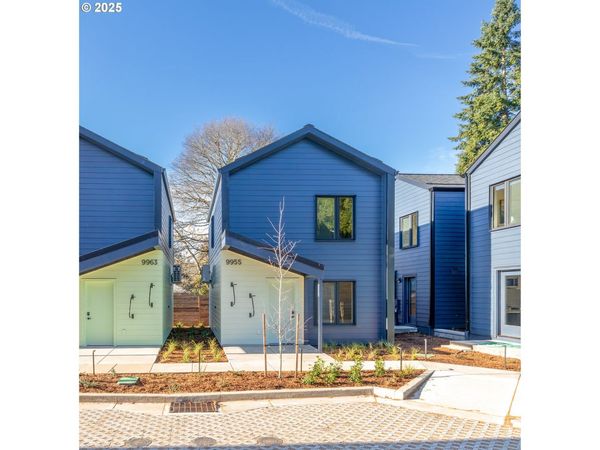 Unit 5, Milwaukie, OR 97222