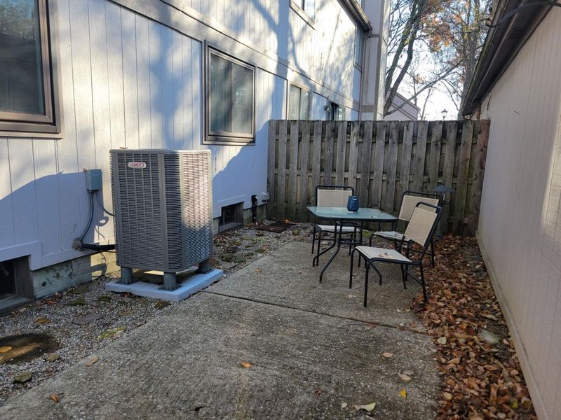 6279 Braiden Court, Columbus, OH 43213 Photo 19