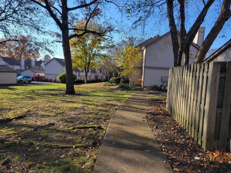 6279 Braiden Court, Columbus, OH 43213 Photo 20