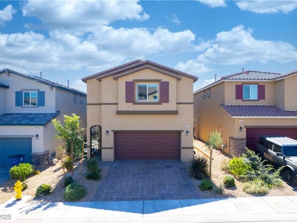 10983 Cambridge Lakes Avenue, Las Vegas, NV 89166